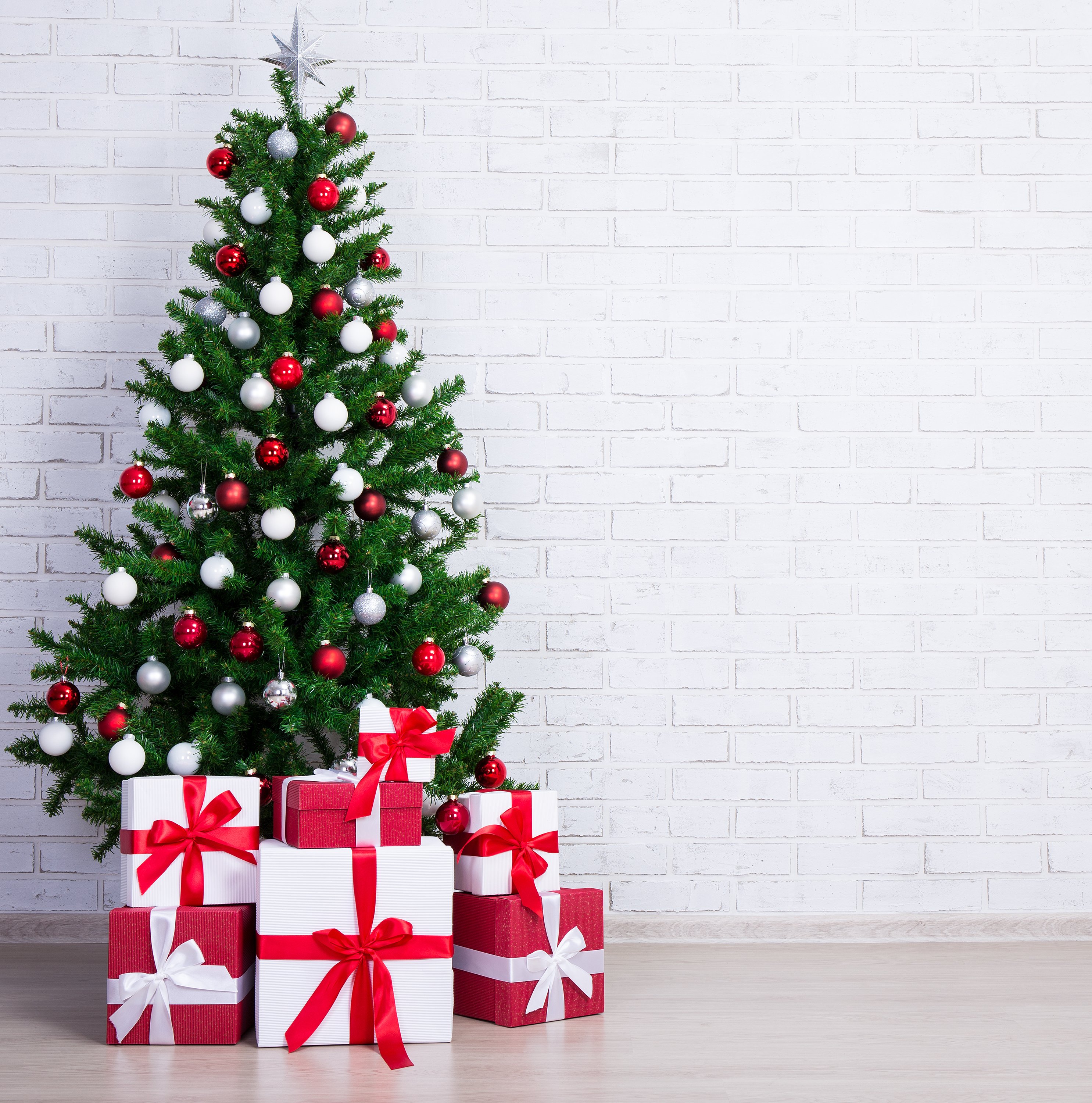 Todo lo que debes poner en tu árbol de navidad y qué representa cada  elemento