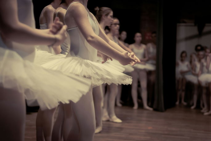 entrenamiento de bailarinas de ballet clásico