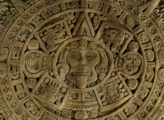 mandala, calendario azteca en el Museo de América, Madrid