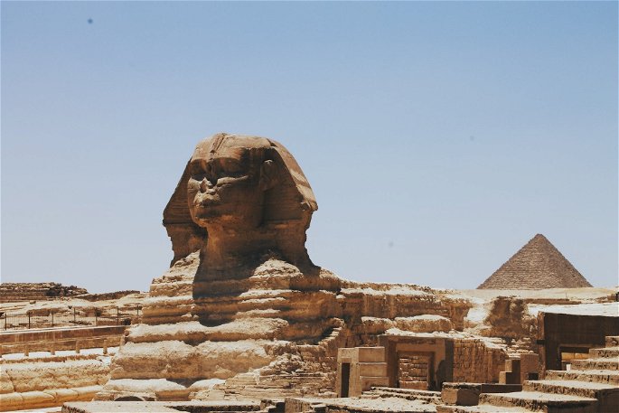 Esfinge y pirámide de Egipto