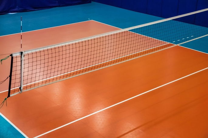 Red en perspectiva de una pista de voleibol